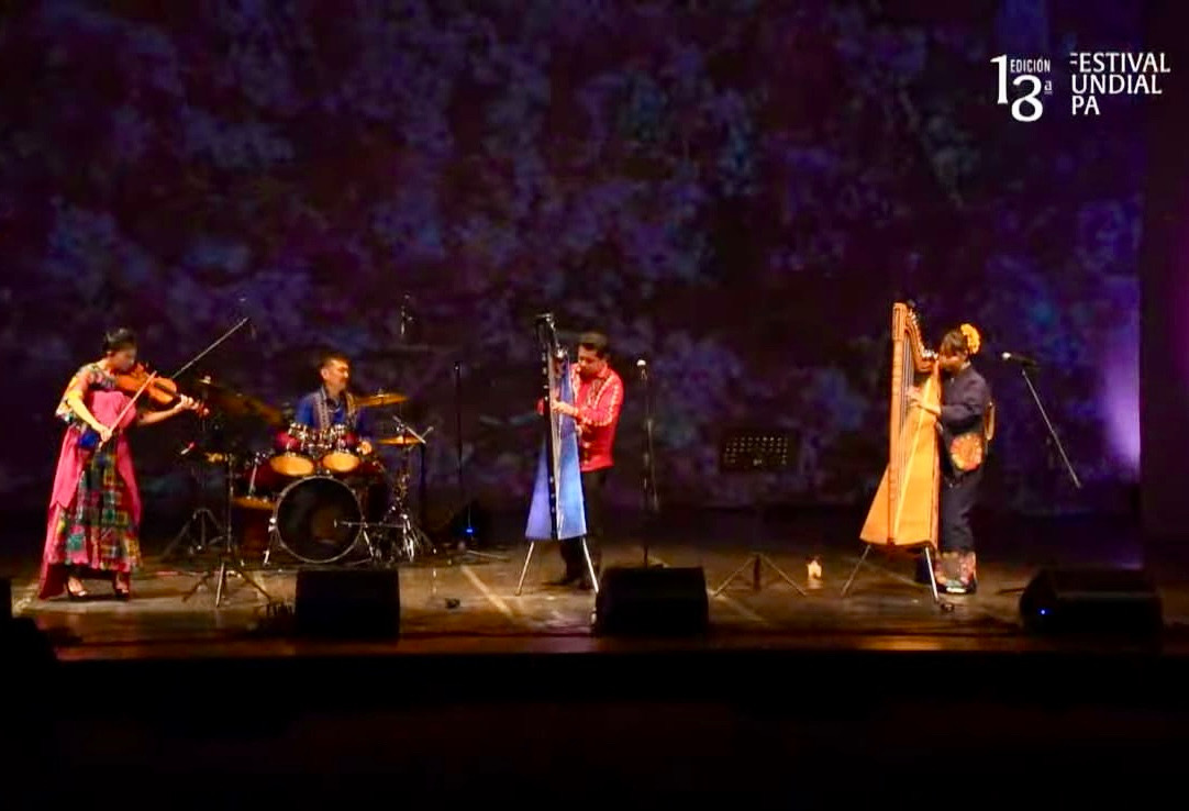 2CF1F7A7-5BDE-403C-B7C1-0FCD13B1B9F0